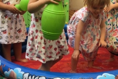 prázdniny v jeslích